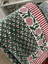 Load image into Gallery viewer, Supine Tablecloth