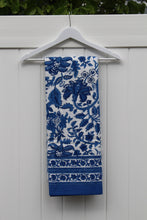 Load image into Gallery viewer, Elizabeth Tablecloth