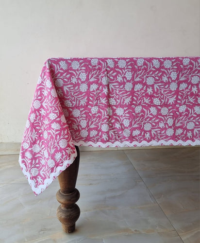 Cupid Shuffle Tablecloth with Ric Rac Border