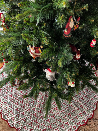 Chiasmic Tree Skirt