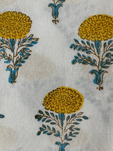 Load image into Gallery viewer, Goldenrod Tablecloth